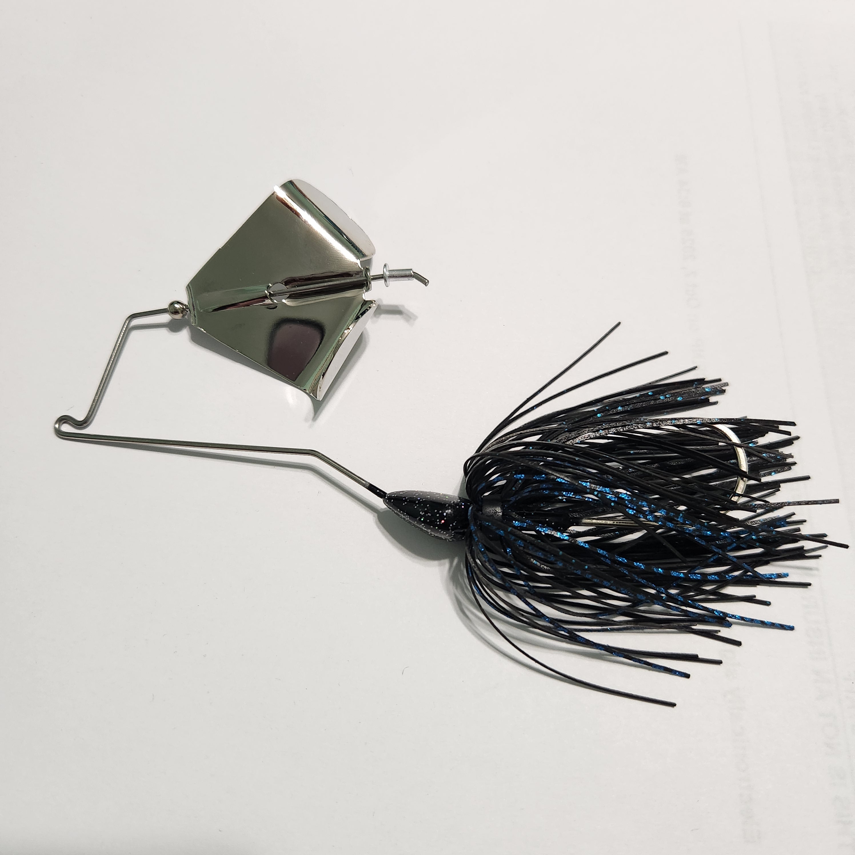 Buzzbait Black n Blue w/ Chrome Blade