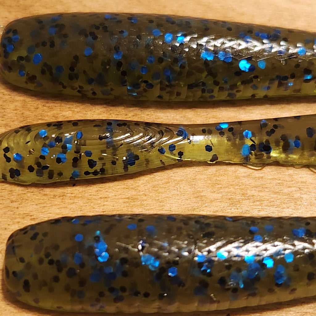 Trigger Flat™ Worm Green Pumpkin Blue Flake