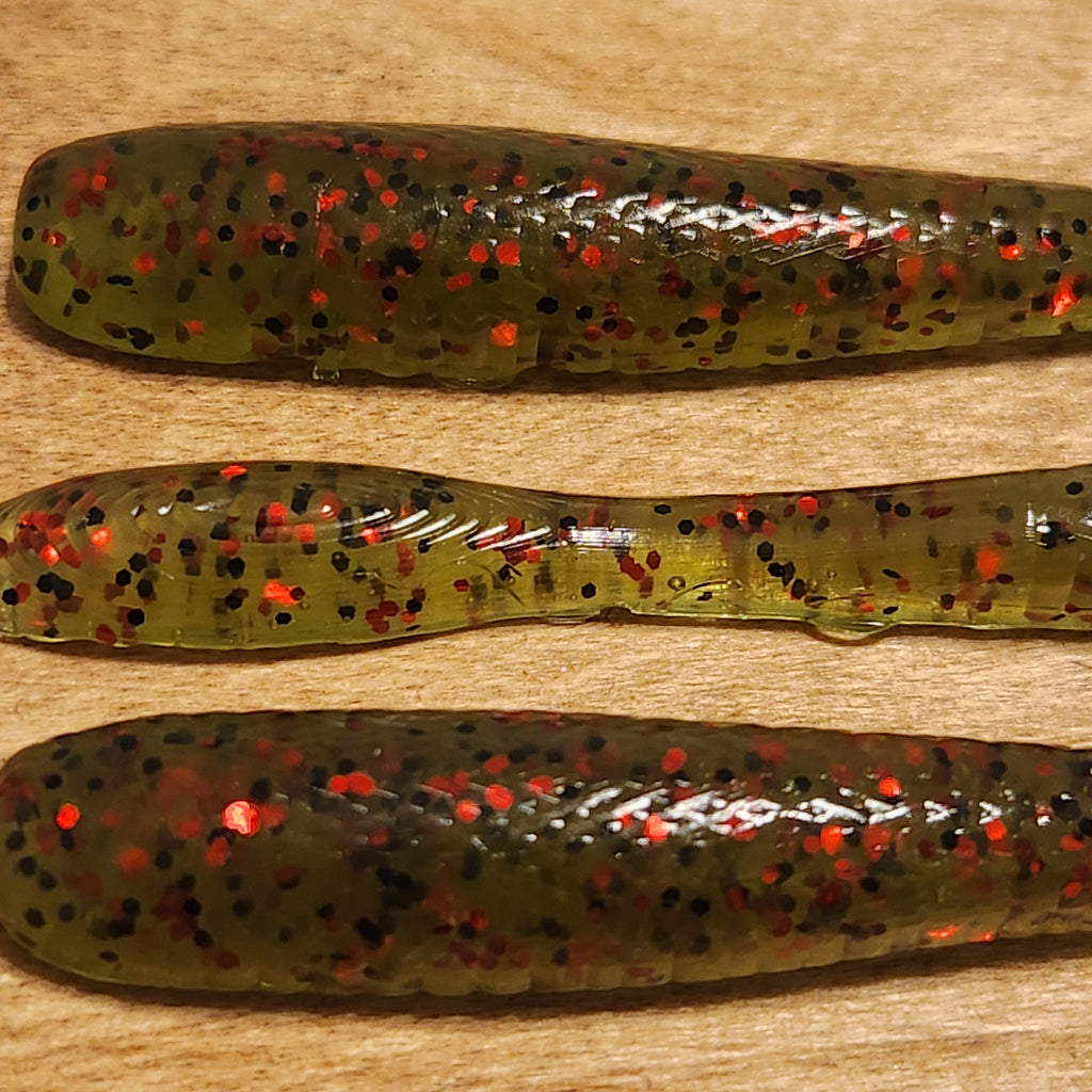 Trigger Flat™ Worm Green Pumpkin Red Flake